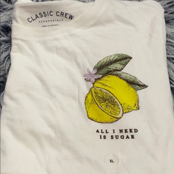 A classic crew t shirt with lemon pun! - Picture 4 of 4